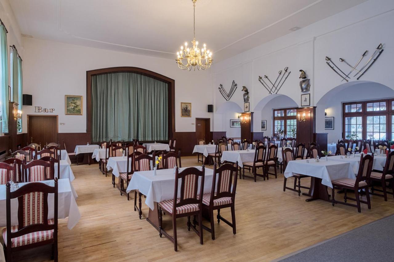 Hotel & Restaurant Lindengarten Lubben Ngoại thất bức ảnh